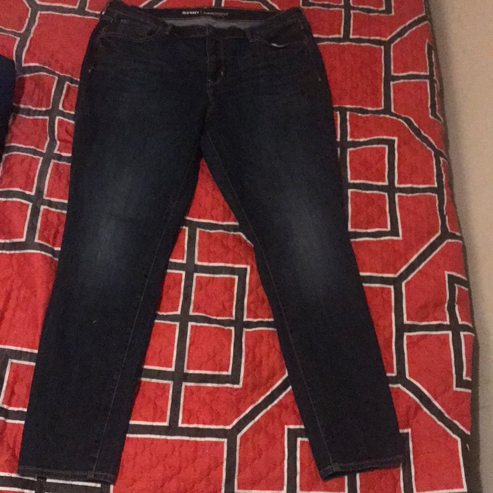 Old Navy Curvy Profile Jeans